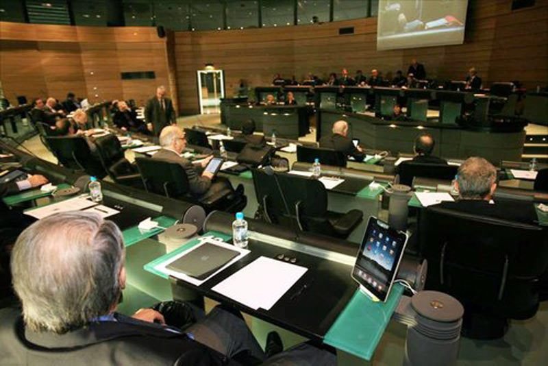 Les conseillers généraux de Haute-Corse adoptent l'iPad