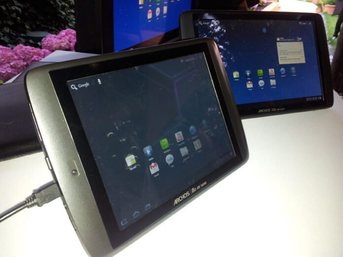 Archos 80 G9 : fiche technique complète tablette Archos 8 pouces 2