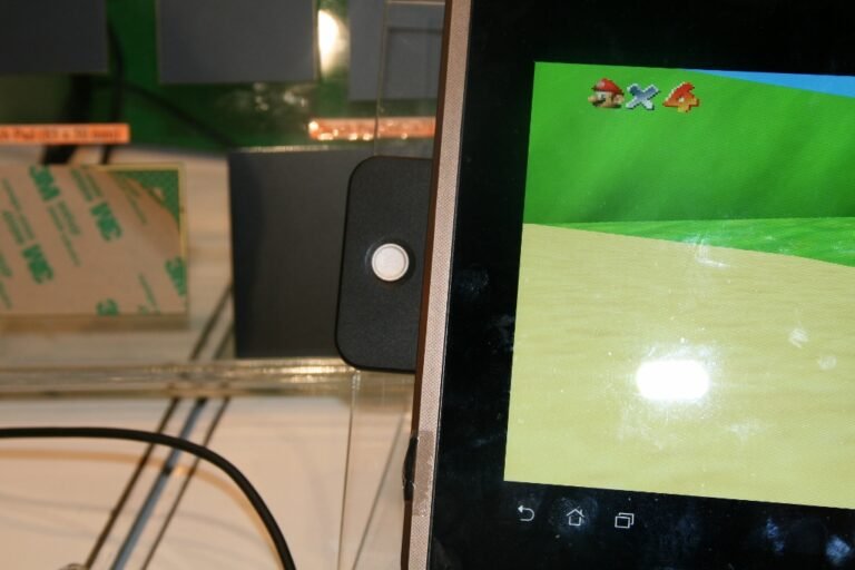 CES 2012 : Prototype ELAN Microelectronics propose un joystick pour tablette tactile Smart 3D force sensor 1