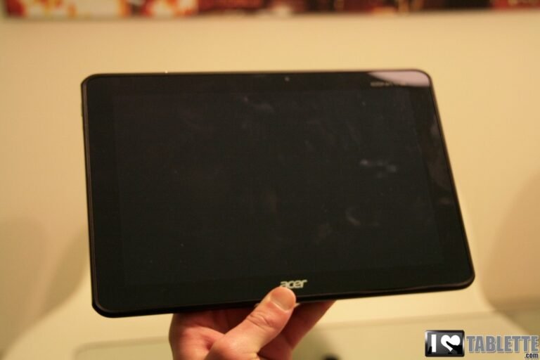 Acer Iconia Tab A510 : photos et caractéristiques de l'Iconia Tab A510 au MWC 8