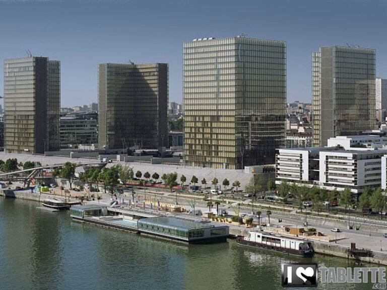 La Bibliothèque Nationale de France (BNF) va très prochainement lancer une application sur iTunes 1