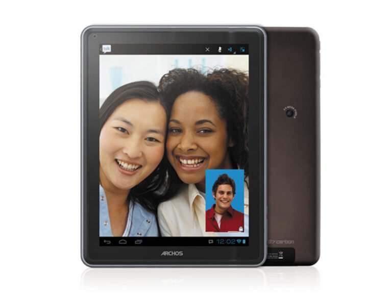 Archos officialise sa nouvelle tablette Archos 97 carbon ainsi que sa nouvelle gamme "Elements" 1
