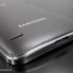 [Edit 09/10/2013] Photos du Samsung Galaxy Round, un smartphone à écran flexible 5