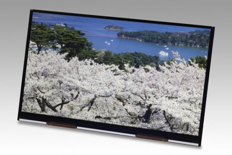 Une dalle 10,1 pouces UHD (4K) basse consommation
