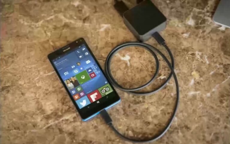 Premières photos et spécifications techniques des Lumia 950 Talkman et Lumia 950 XL Cityman