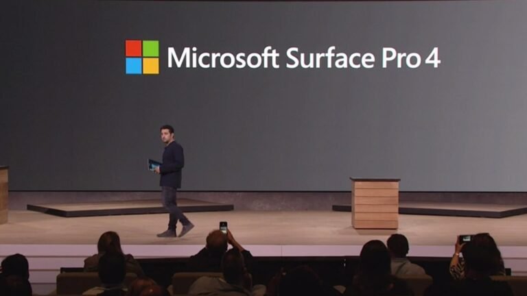 Microsoft présente sa tablette Surface Pro 4
