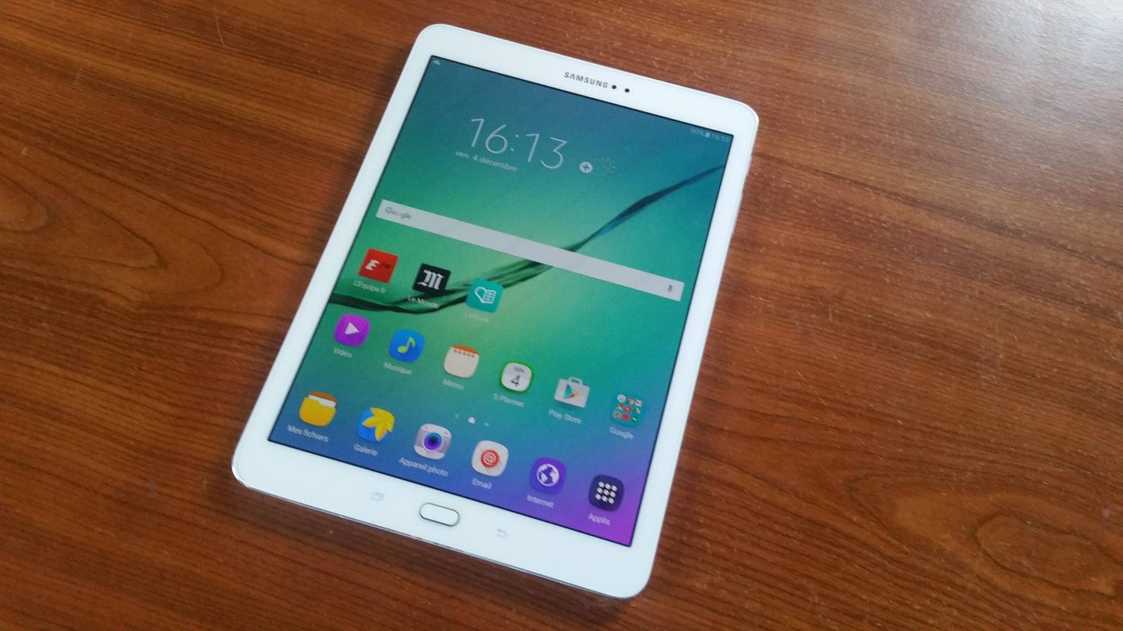 Планшет galaxy s9 plus. Samsung Galaxy Tab s2 9.7. Samsung Galaxy Tab s2 9.7 2015. Samsung Galaxy Tab s2 8.0. Samsung Galaxy Tab s2 32.